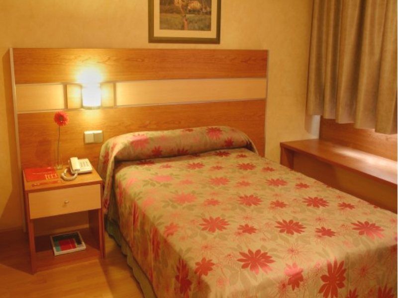 מדריד City House Hotel Florida Norte By Faranda מראה חיצוני תמונה